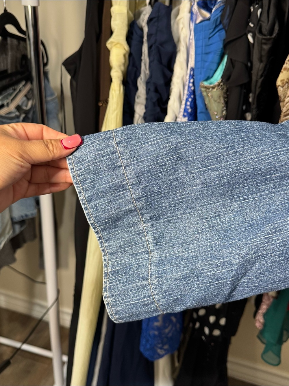 Women's Blue Denim Button-Front Minimalist Mandarin Chic XL Barrel Jacket - Picture 3 of 9